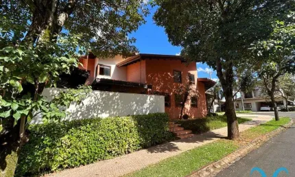 Sobrado à venda em valinhos, santa cruz, com 3 suítes, com 280 m²