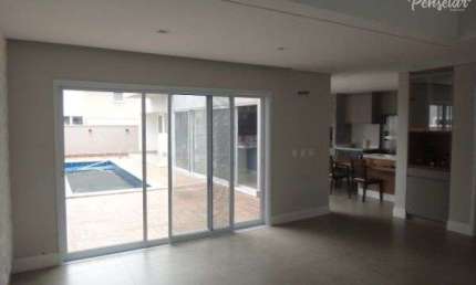 Indaiatuba - Sobrado a venda 4 Suítes Piscina Mobiliado em Condomínios Fechado