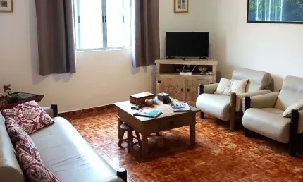 Ubatuba -Tenório: Apartamento térreo 2 dormitórios suíte 2 vagas Próximo a praia