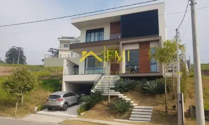 Casa com 4 suítes e aera de lazer no condomínio Recanto dos Eucaliptos