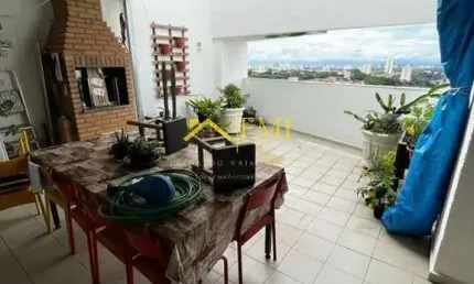 Cobertura com 3 dormitórios e terraço com churrasqueira no Jardim Satélite