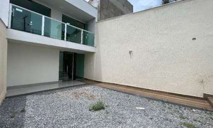 Casa com 2 dormitórios à venda, 97 m² por R$ 450.000,00 - Santa Clara - Vespasiano/MG