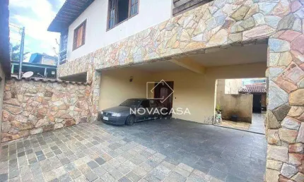 Casa com 4 dormitórios à venda, 222 m² por R$ 750.000,00 - Planalto - Belo Horizonte/MG