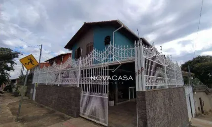 Casa com 3 dormitórios à venda, 186 m² por R$ 800.000,00 - São João Batista - Belo Horizonte/MG