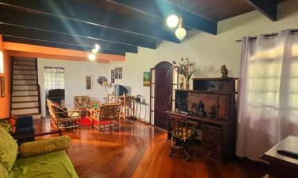 Chácara / sítio com 3 quartos à venda na Rua Eduardo Valeriano Nardelli, 23, Centro de Ouro Fino Paulista, Ribeirão Pires