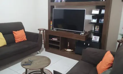 Casa com 3 quartos à venda na Rua São Pedro, Vila Fátima, Suzano