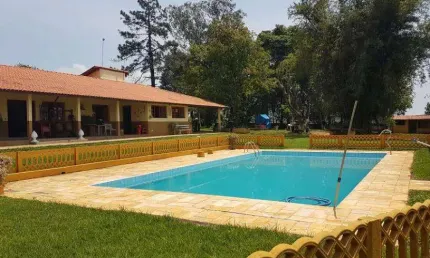 Chácara / sítio com 4 quartos à venda na Estrada Keida Harada, Ipelândia, Suzano