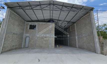 Galpão para Locação em Maricá, Jardim Atlântico Leste (Itaipuaçu), 3 banheiros, 4 vagas