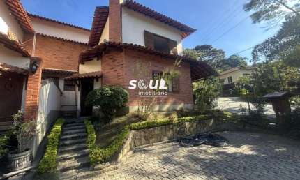 Casa para Locação em Teresópolis, Quebra Frascos, 3 dormitórios, 1 suíte, 2 banheiros, 2 vagas
