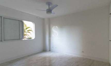 Lindo apartamento recém reformado a venda 3 dorm. sendo 1 suíte, em moema prox. a estação eucaliptos