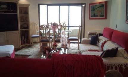 Premier Class Apartamento de  149m² com 3 Dormitórios, 1 Suíte, 3 Banheiros e 2 Vagas no Brooklin Pr