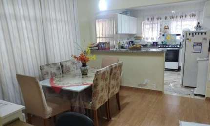 Butantã, Sobrado Residencial de 190m² com 3 dormitórios, 1 suíte, 3 vagas.