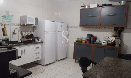 Butantã, prédio residencial de 230m² com 20 dormitórios.