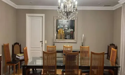 Condomínio Saint Thomas no Real Parque, Apartamento de 450m² com 4 suítes, 4 vagas.