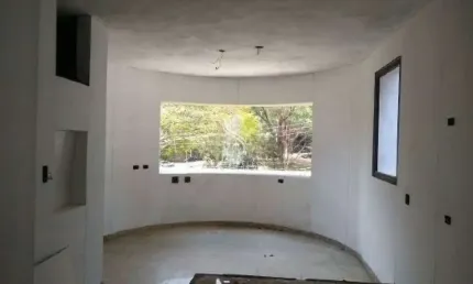 Sobrado residencial de 500m² possui 4 dormitórios,5 banheiros e 4 vagas á venda na região do morumbi