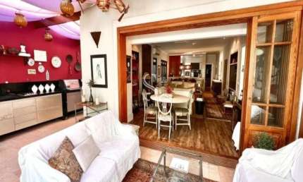 CASA ASSOBRADADA EM BUTANTÃ DE 300m² COM 3 QUARTOS SUITES E 3 VAGAS Á VENDA