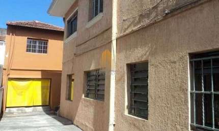 CASA COMERCIAL EM PINHEIROS DE 359m² COM 14 SALAS, 3 BANHEIROS E 7 VAGAS Á VENDA