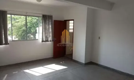 Casa Térrea. 300m², 4 dormitórios, sendo 1 suíte, 2 vagas a venda no bairro da Pompéia em São Paulo.