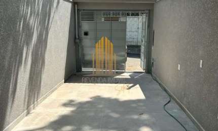 CASA ASSOBRADADA , CAMPO GRANDE , DE 150m² COM 3 DORMITÓRIOS , 1 SUITE , 2 VAGAS Á VENDA