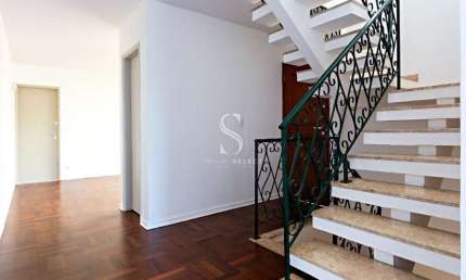 Vila Madalena - SP, Casa Assobradada Residencial  de 239m² com 3 dormitórios, 2 suítes, 2 vagas.