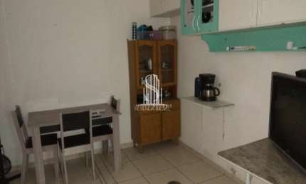 SOBRADO RESIDENCIAL DE 220M² POSSUI 7 DORMITÓRIOS, 2 SALAS E 2 VAGAS Á VENDA NA REGIÃO DE SANTO AMAR