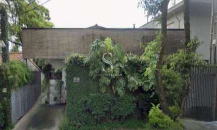 Casa á venda no Pacaembu - com 264m² 3 Quartos, 2 suites, 4 banheiros, 4 vagas