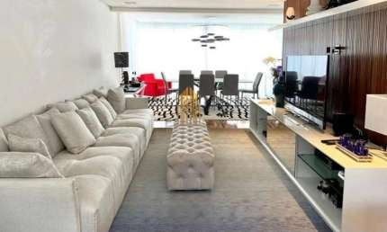 PACAEMBU, CASA RESIDENCIAL DE 600M² COM 3 DORMITORIOS, 3 SUITES E 4 VAGAS DE GARAGEM.