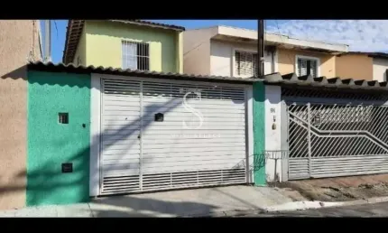 CASA ASSOBRADA DE 125m2 COM 2 QUARTOS, 2 BANHEIROS , 2 VAGAS Á VENDA EM SOCORRO CASA ASSOBRADA DE 12