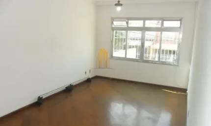 VILA DOM PEDRO I, CASA DE 184M², 3 DORMITÓRIOS SENDO 1 SUÍTE, EDÍCULA, E 2 VAGAS À VENDA.