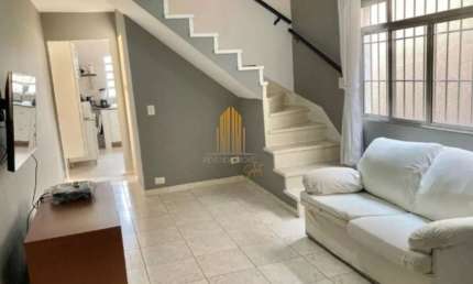 VILA CONSTANÇA - CASA DE 120M² COM 3 DORMITÓRIOS, SALA, 4 BANHEIROS E 3 VAGAS.