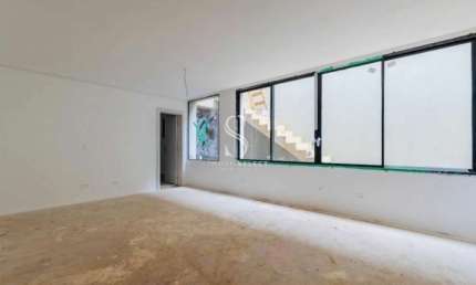 Cond. Hípica Max Garden, Sobrado de  935,99m² com 4 sutes, 6 vagas na Chácara Santo Antônio. Cond. H