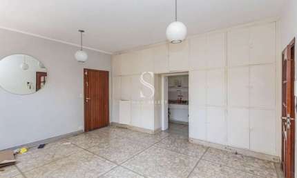 Itaim Bibi, Sobrado Residencial de 237m² com 2 dormitórios, 1 suíte, 4 vagas.