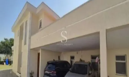 Condomínio Residencial Ana Luisa em Socorro - Casa de 207m² com 3 suítes e 2 vagas.