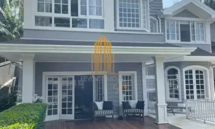 Real Parque - Sobrado de 459m² com 3 suítes e 3 vagas.