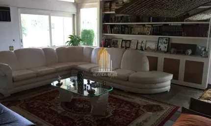Jardim guedala - casa assobradada de 700m² 4 dormitórios, 4 banheiros e 6 vagas de garagem.