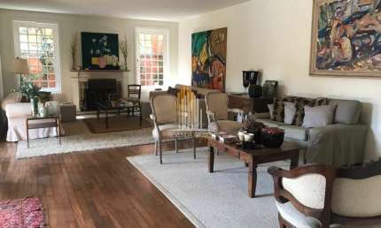 CIDADE JARDIM - CASA SOBRADO DE 450M² COM 4 DORMITORIOS, 1 SUITE E 4 VAGAS.