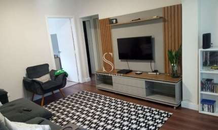 Socorro - Casa Terrea de 250 m² com 3 dormitórios sendo 1 suíte, 4 banheiros e 5 vagas.