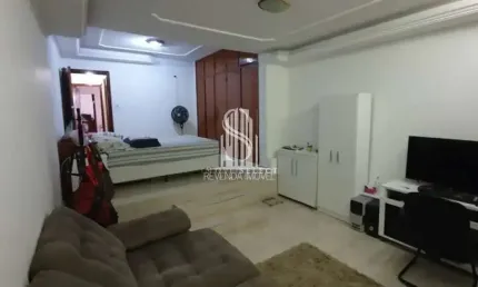 Campo Belo - Sobrado de 131m² com 03 dormitórios e 01 vaga.