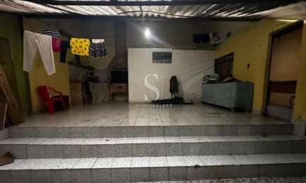 Vila Sônia - SP Casa Residencial de 600m² com 4 dormitório, 1 suíte, 2 vagas.