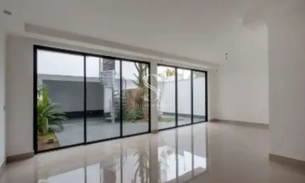 Granja Julieta - Sobrado com 360m² - 3 Quartos sendo os 3 suites, 6 banheiros e 3 vagas