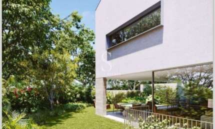 Condomínio Oás, Alto da Boa Vista - Casa de 670,90m² com 3 suites, 4 banheiros e 4 vagas.