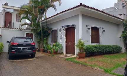BUTANTÃ, CASA DE 190M² COM 3 DORMITORIOS, 2 SUITES E 2 VAGAS DE GARAGEM.