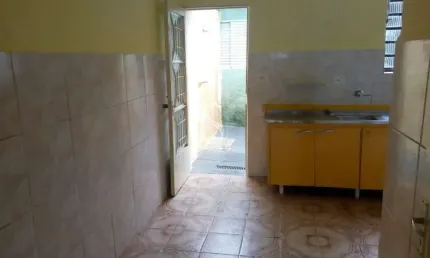 Sobrado residencial de 125m² com edícula, 2 dormitórios, 1 banheiros, 1 vaga em santo amaro. -  sp.