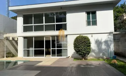 Casa a venda no Condomínio fechado Real Ville 4 Suítes 4 vagas em 800m² Casa a venda no Condomínio f