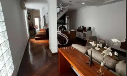 Vila mascote, casa sobrado de 300m² com 4 dormitorios, 4 suites  e 2 vagas de garagem.