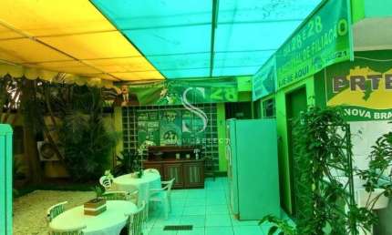 SOBRADO EM MOEMA COM 2 DORMITORIOS 1 SUITE 1 BANHEIRO VAGA PARA 4 AUTOSMOVIES , CHURRASQUEIRA Casa á