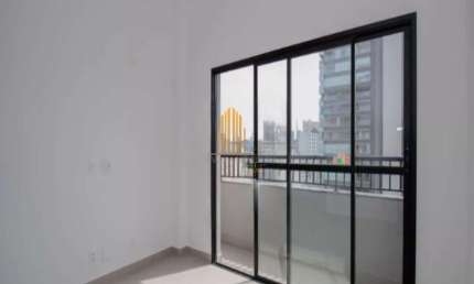 Condomínio Today Pinheiros. Studio á venda - 32m² 1 Dormitórios, 1 Banheiro. com sacada