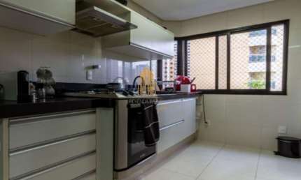 EDIFICIO NEMESIS, MORUMBI- APARTAMENTO DE 115m² COM 3 DORMITÓRIOS, 1 SUITE E 2 VAGAS Á VENDA