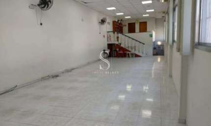 Mooca - Salão Comercial de 169m² com 3 banheiros, ventiladores e ar condicionado
