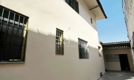 Moema - sobrado comercial de 200m² com 3 banheiros e 6 vagas á venda